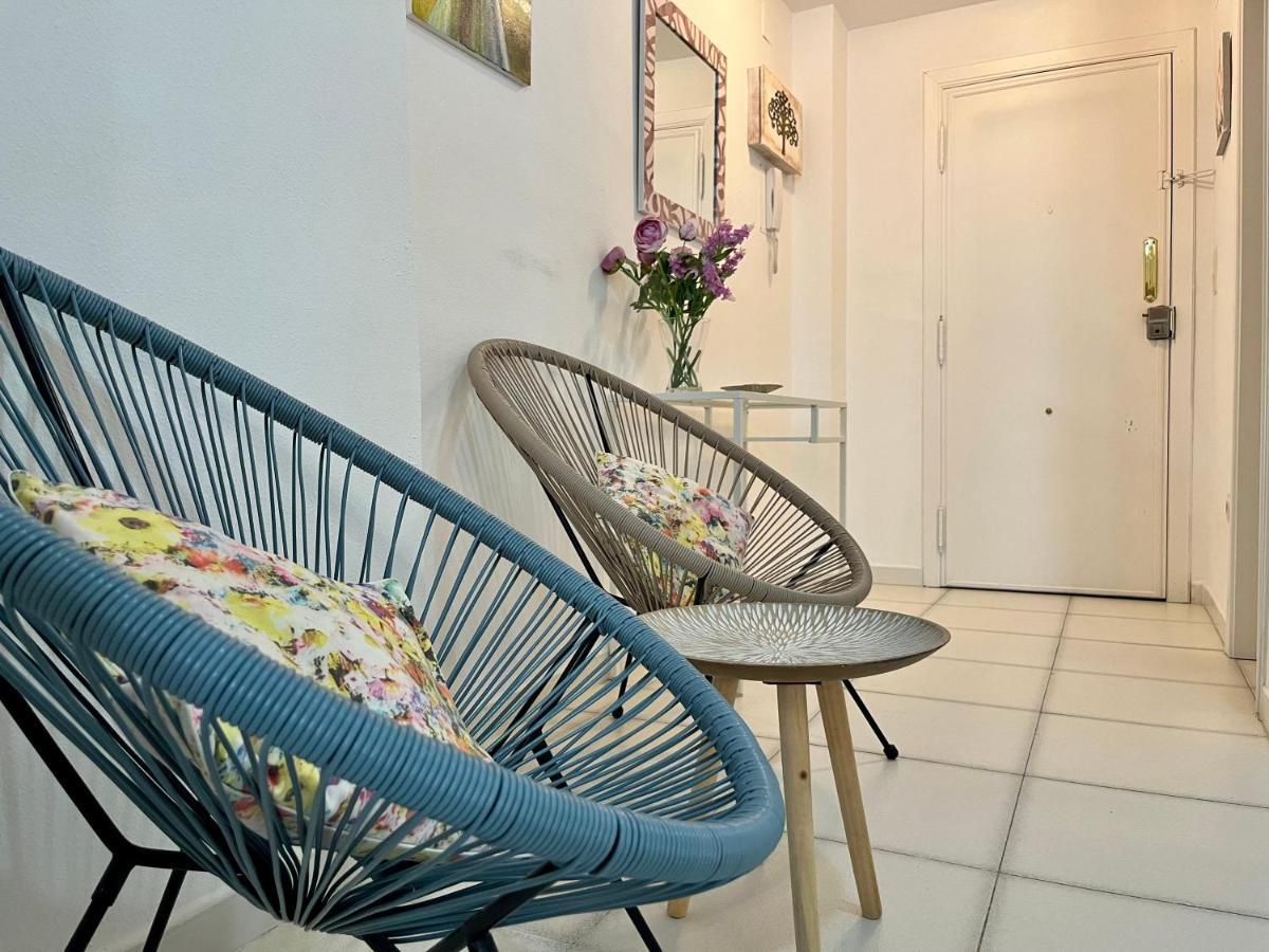 Apartment On The Beach With Parking And Pool Calpe Exterior foto