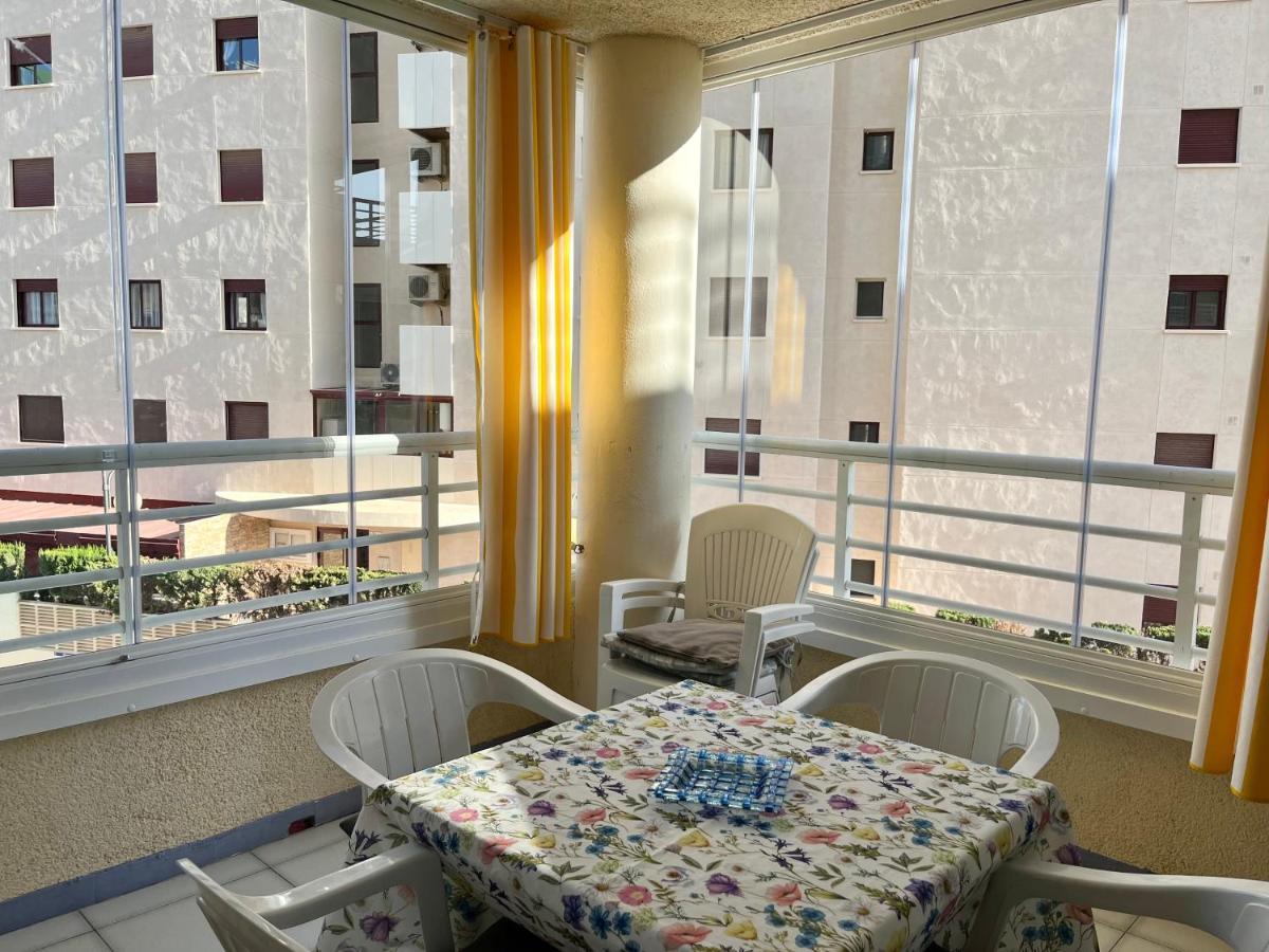 Apartment On The Beach With Parking And Pool Calpe Exterior foto
